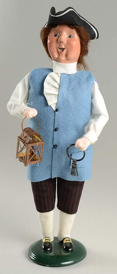 Williamsburg Innkeeper / Tavern Man - No Box by Byers' Choice Ltd-1