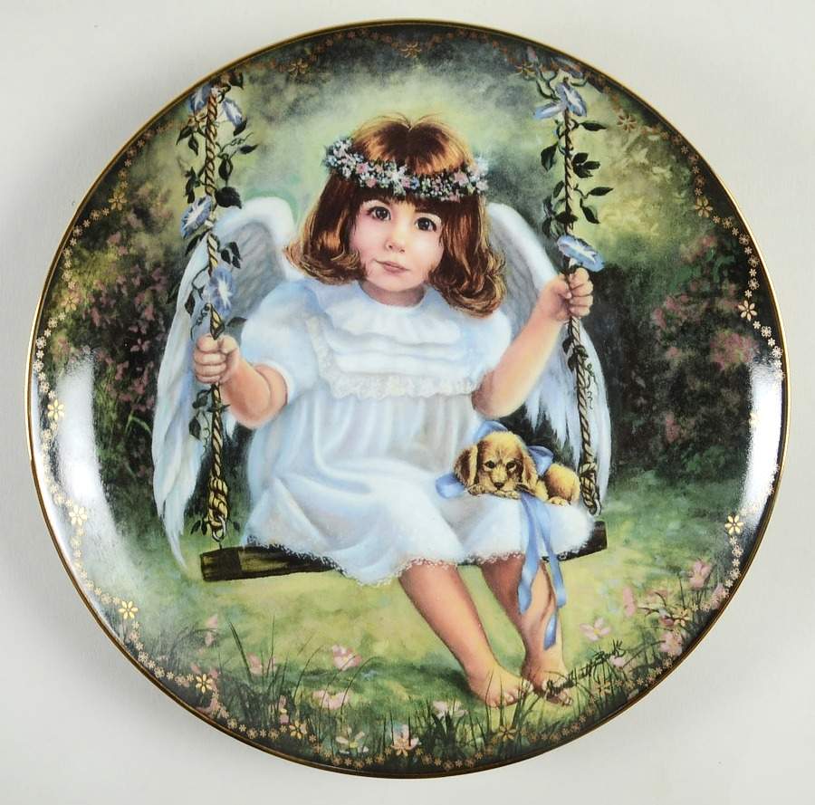Heaven's Little Sweethearts An Angel's Affection - No Box by Bradford Exchange-1