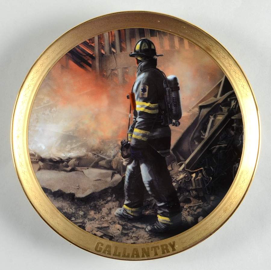 Visions of Valor Gallantry - No Box by Bradford Exchange-1