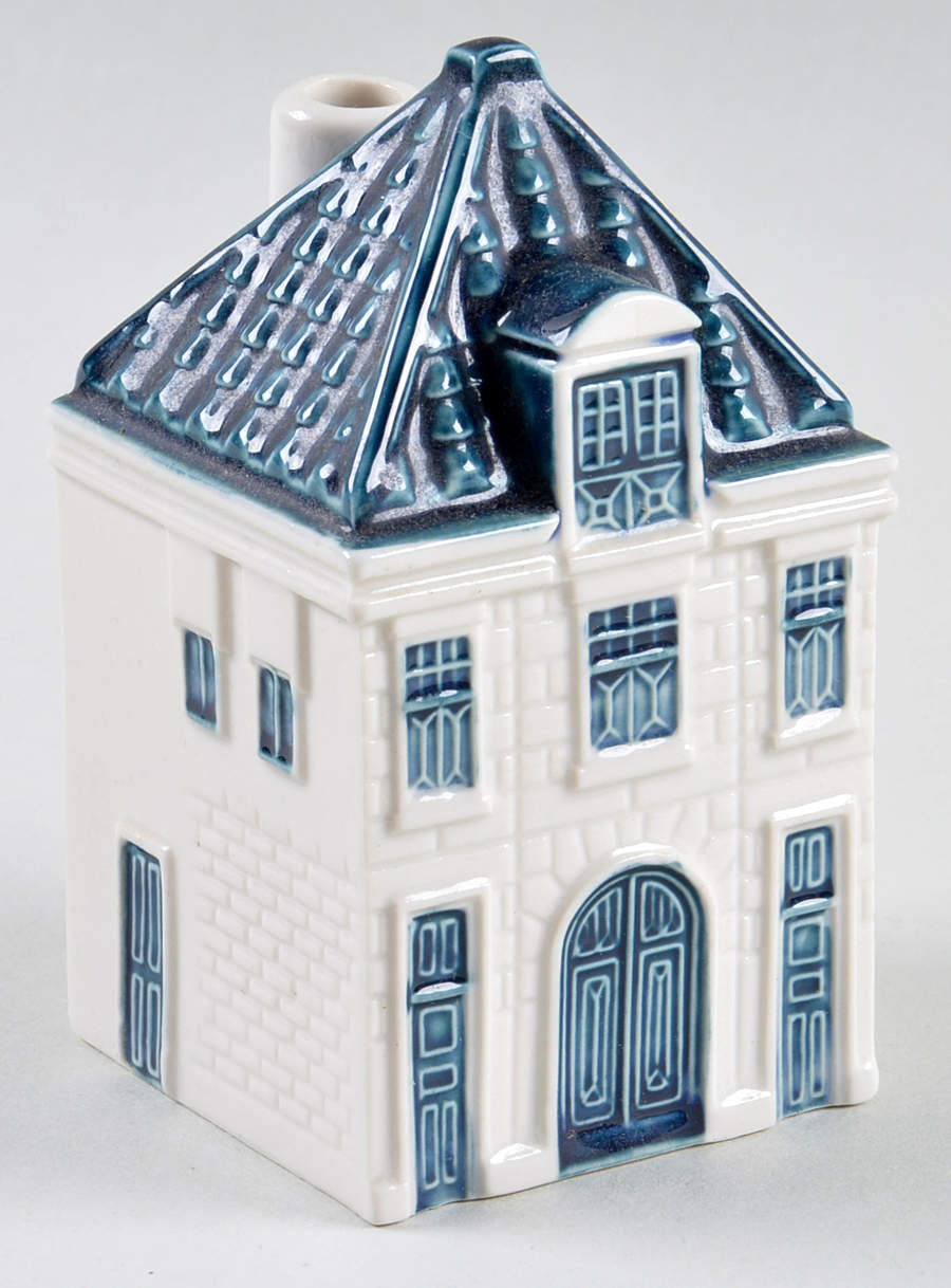 Blue Delft's KLM Houses #64: Koetshuis - No Box by Blue Delft-1
