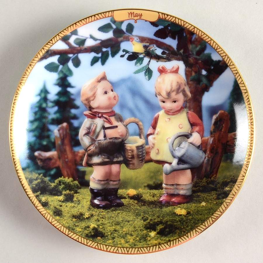 Hummel Seasons of Joy Calendar May - No Box by Bradford Exchange-1