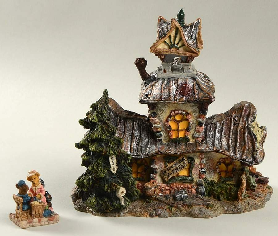Boyds Town Village Bearsyvania Station - No Box by Boyds Bears-1