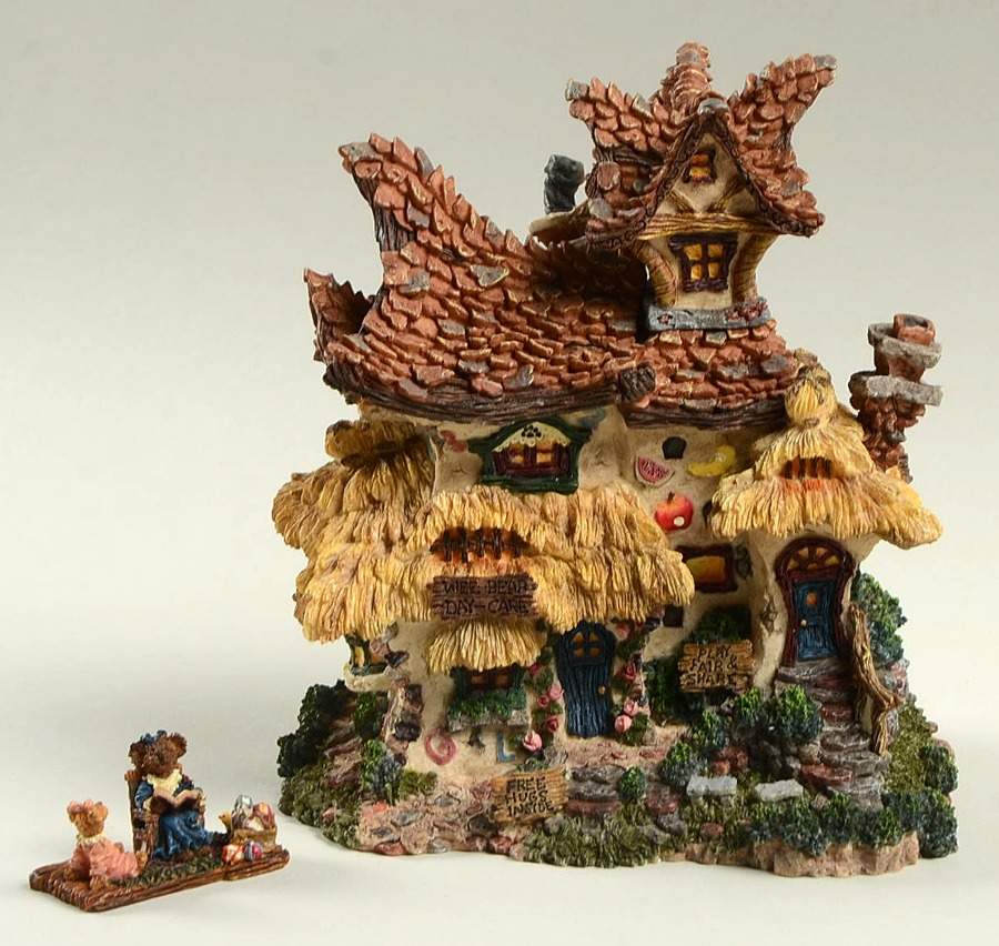 Boyds Town Village Wee Bear Daycare Center - No Box by Boyds Bears-1