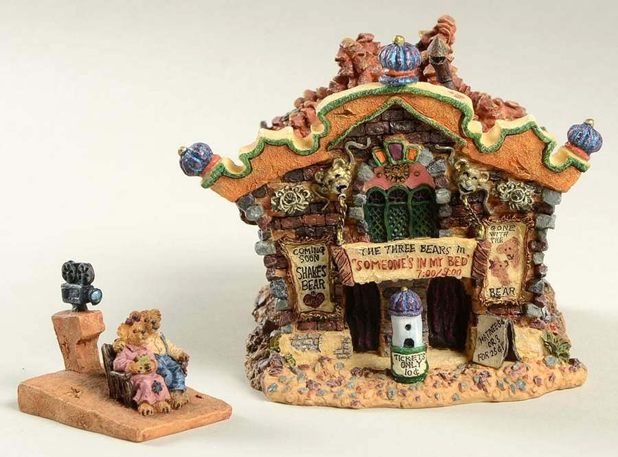 Boyds Town Village Roxbeary Theater - Boxed by Boyds Bears-1