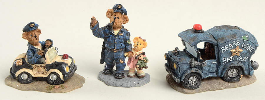 Boyds Town Village Bears Gone Bad Van-Sgt Smiley And Daisey - With Box by Boyds Bears-1