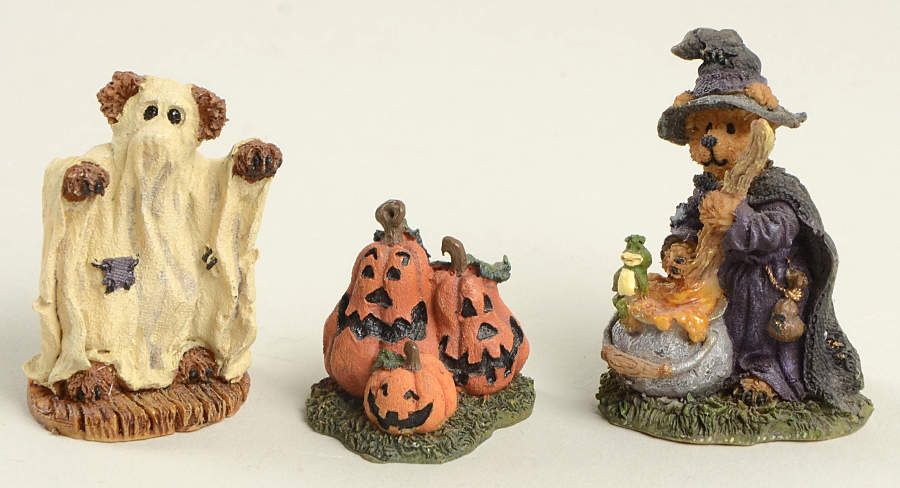 Boyds Town Village Punky Boobear's Haunted Halloween House  - Boxed by Boyds Bears-1