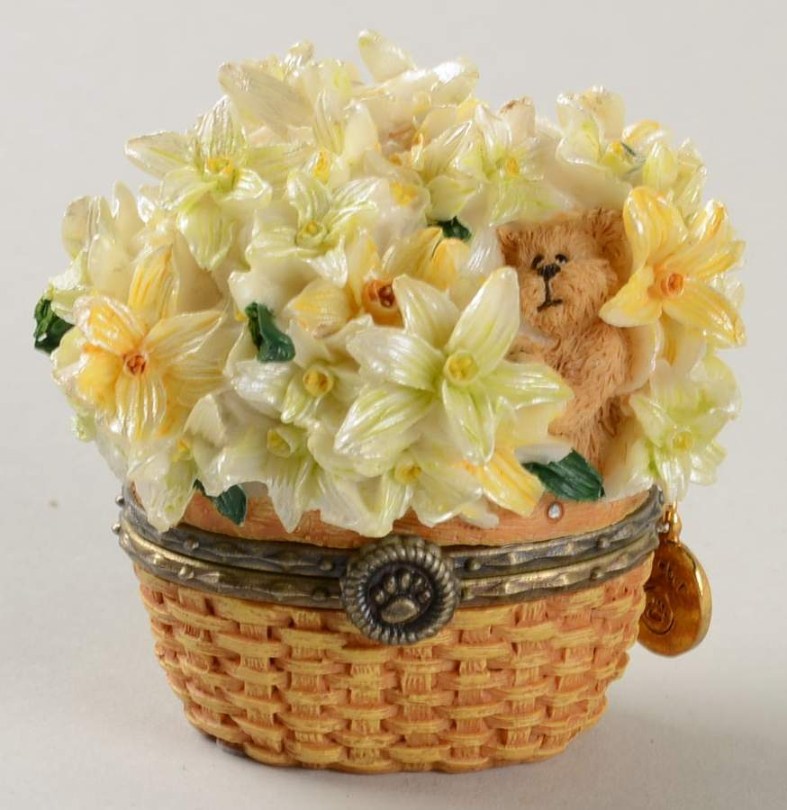 Beary Blossoms December/Narcissus - No Box by Boyds Bears-1