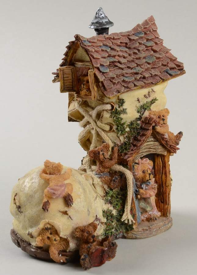 Classic Beary Tales Ol' Mother McBear-The More The Merrier - Boxed by Boyds Bears-1