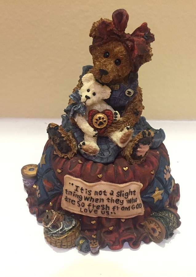 Bearstone Music Boxes It Is Not A Slight Thing When - No Box by Boyds Bears-1