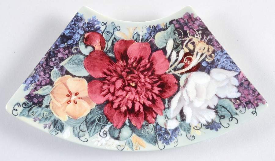 Eternal Beauty 5th Plate - No Box by Bradford Exchange-1