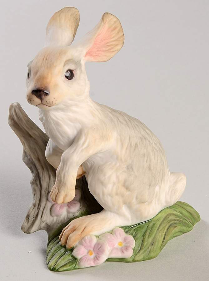 Friends of the Forest Snowshoe Hare - No Box by Boehm-1