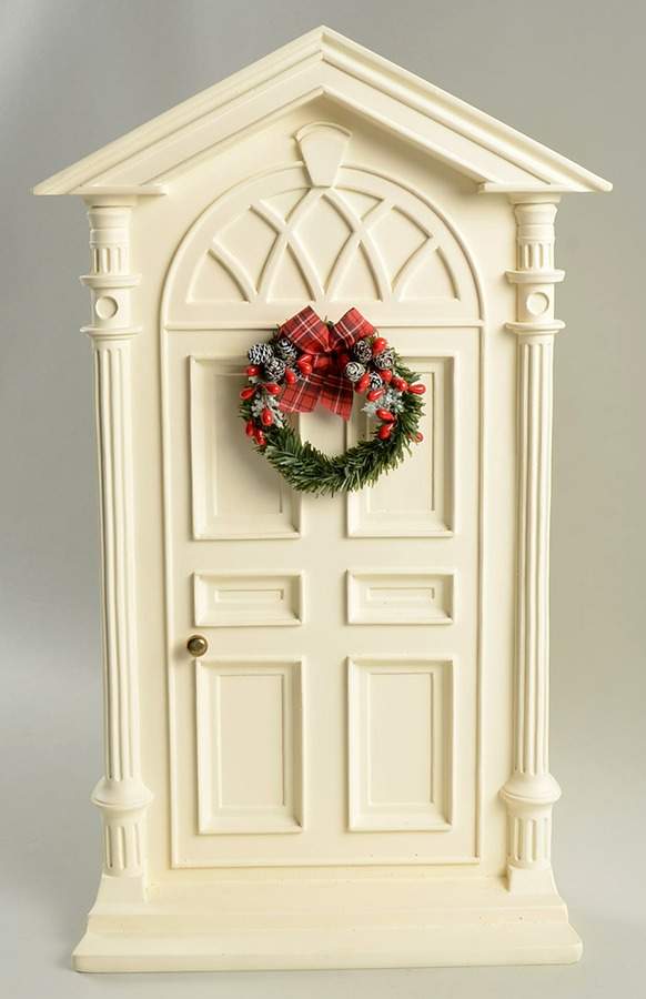 Accessories Door-White With Wreath - No Box by Byers' Choice Ltd-1