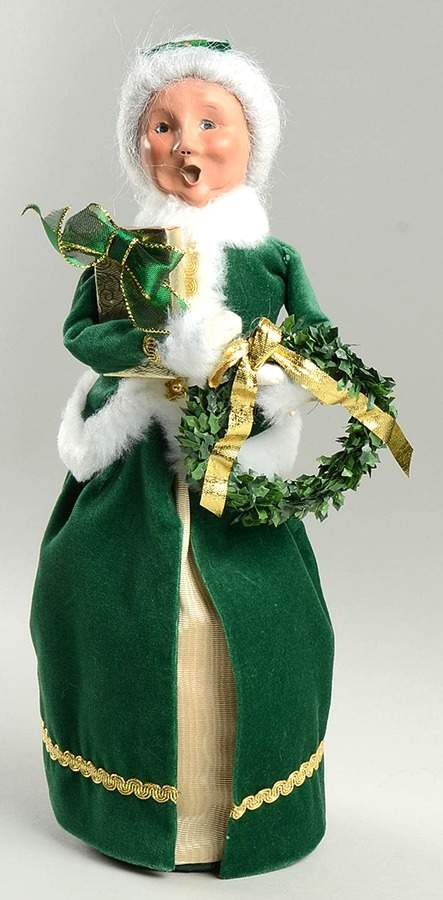 Santas of the World Irish Mrs Claus - No Box by Byers' Choice Ltd-1