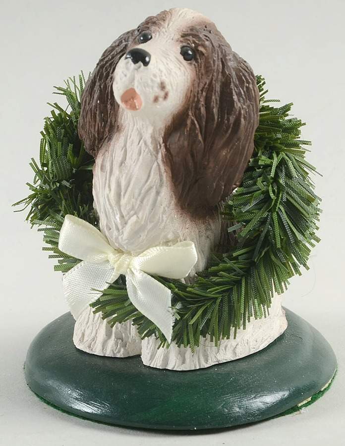 Singing Dogs Springer Spaniel With Wreath - No Box by Byers' Choice Ltd-1