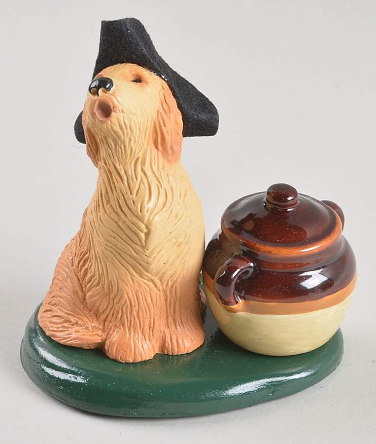 Wayside Country Store Golden Retriever With Bean Pot - No Box by Byers' Choice Ltd-1