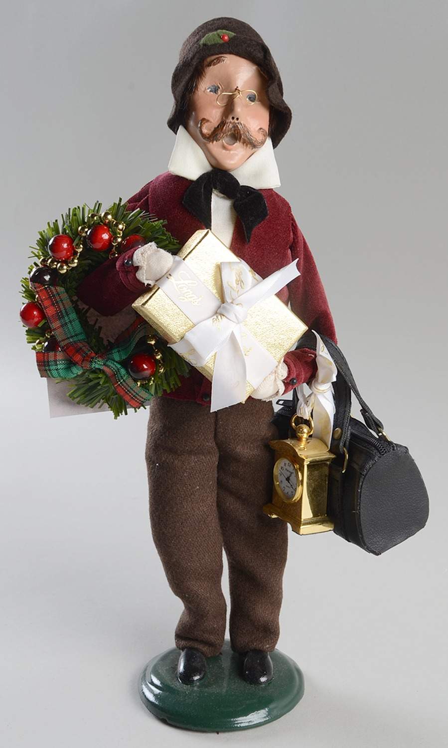 Christmas Store Exclusives Man Shopper - No Box by Byers' Choice Ltd-1
