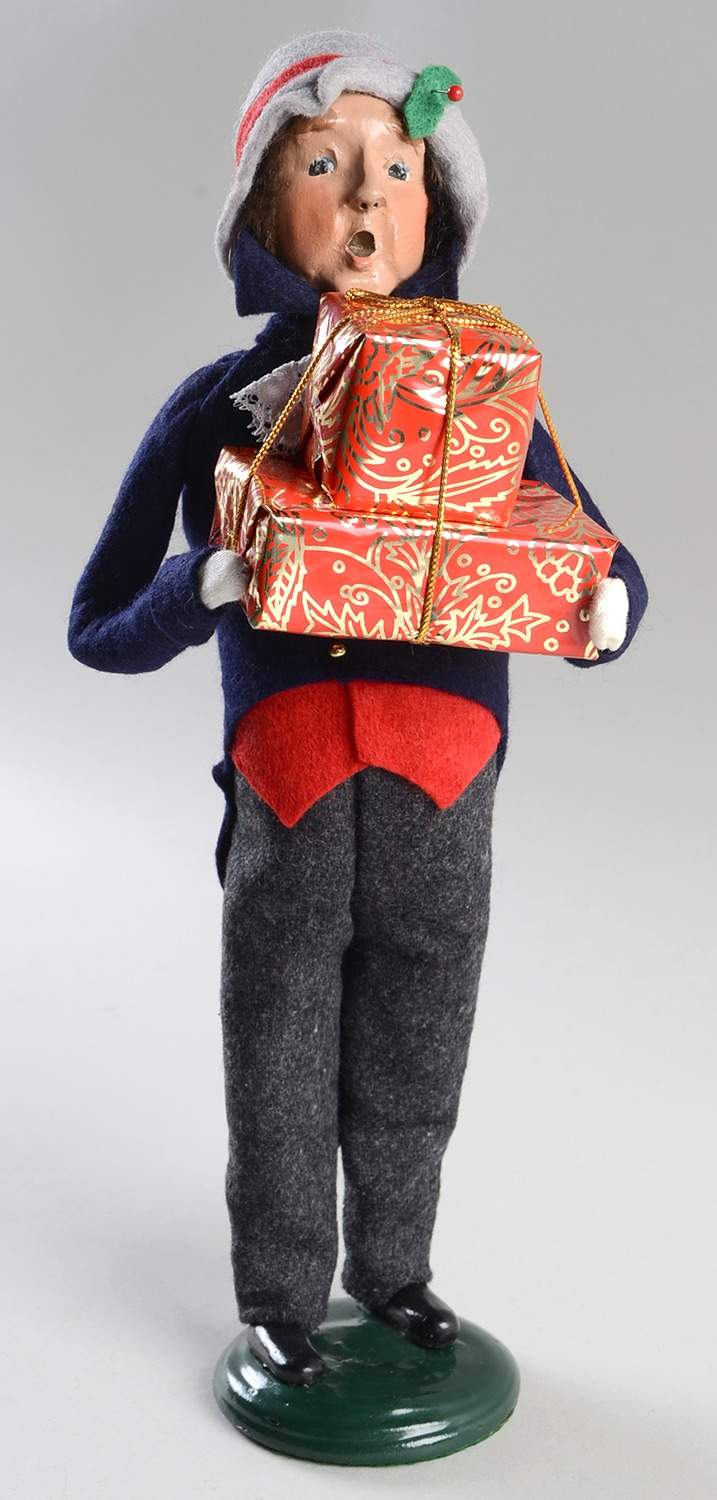 Talbots Carolers Man Shopper - No Box by Byers' Choice Ltd-1