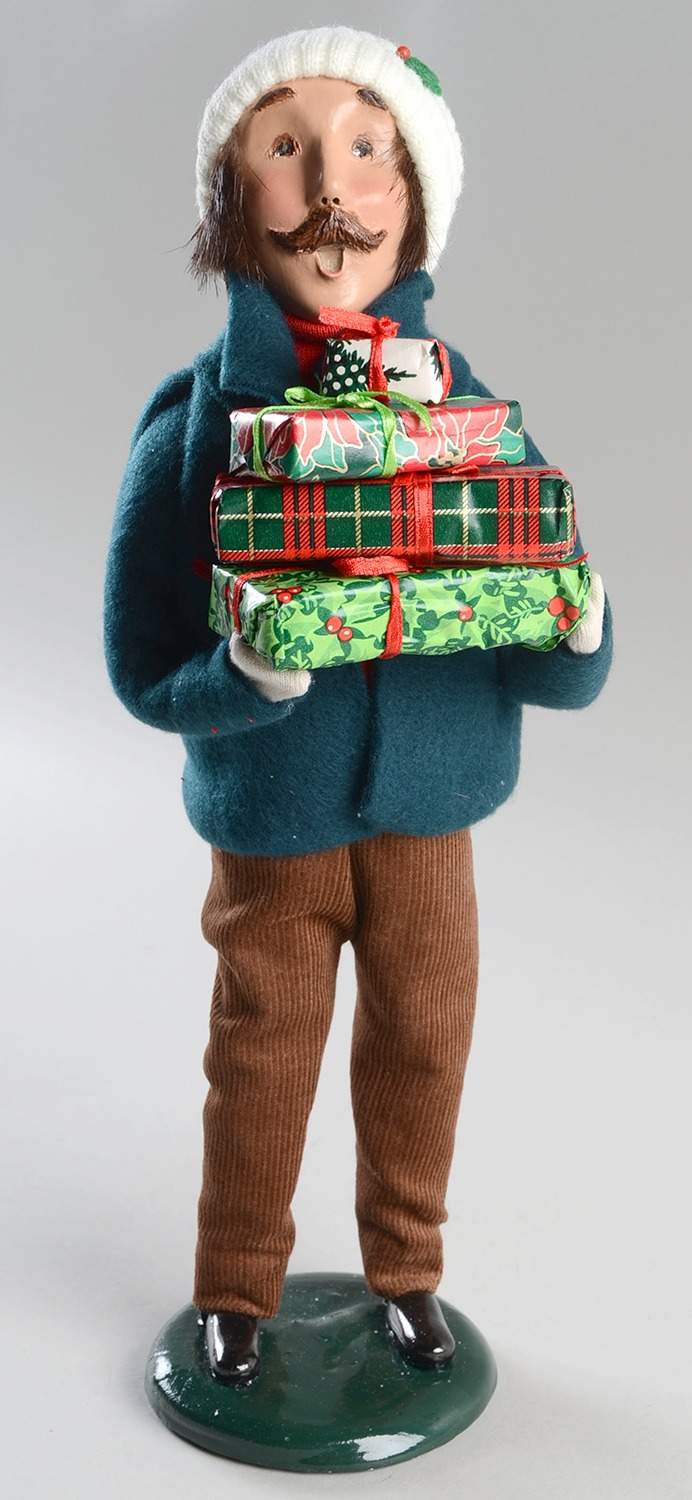 Talbots Carolers Man Shopper - No Box by Byers' Choice Ltd-1