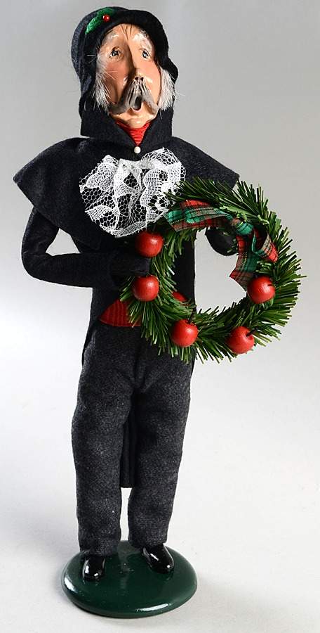 Victorian Assorted Carolers Grandfather With Apple Wreath - No Box 238 by Byers' Choice Ltd-1