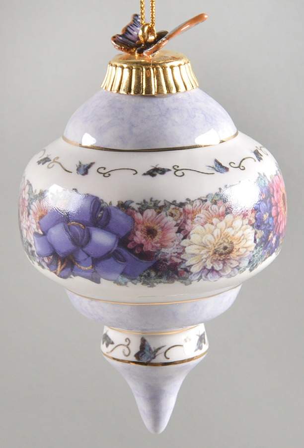 Lena Liu's Floral Inspirations Circle Of Romance - No Box by Bradford Editions-1