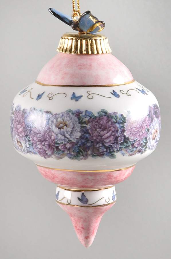 Lena Liu's Floral Inspirations Circle Of Love - No Box by Bradford Editions-1