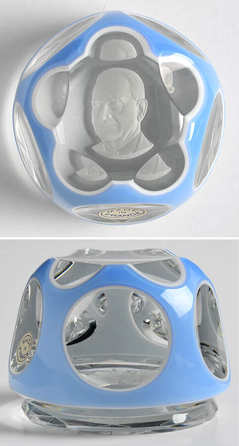 Sulphide Paperweight Herbert Hoover - Overlay Light Blue - Boxed by Baccarat-1