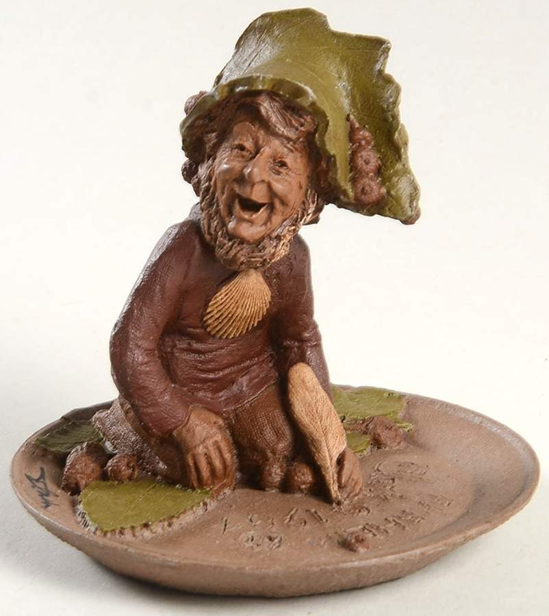 Tom Clark Gnomes Anaheim - No Box by Cairn Studios-1