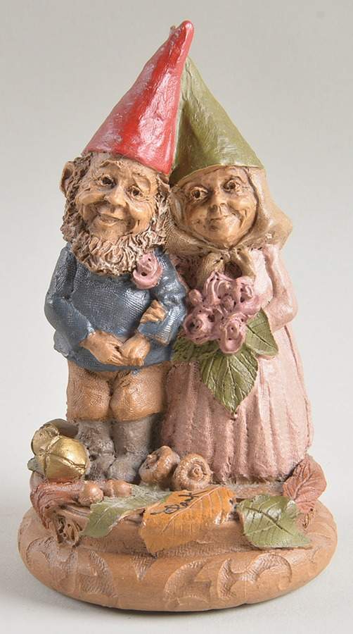 Couples-Romance Bride And Groom - No Box by Cairn Studios-1