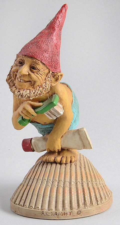 Beach Gnomes Albright - No Box by Cairn Studios-1