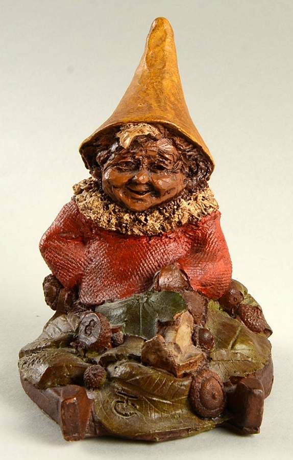 Tom Clark Gnomes Gwen - Nb982, No Box by Cairn Studios-1