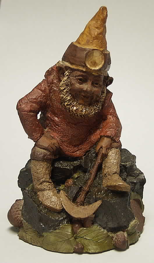 Tom Clark Gnomes Rocky - No Box by Cairn Studios-1