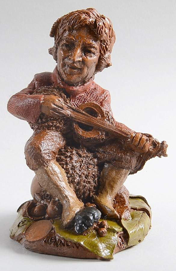 Musicians Lennon - No Box by Cairn Studios-1