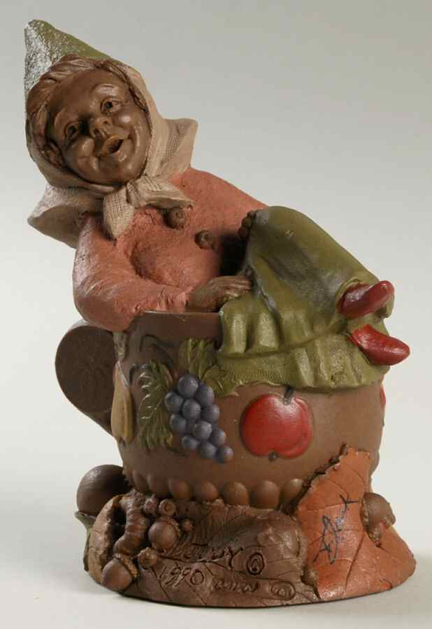 Tom Clark Gnomes Judy - No Box by Cairn Studios-1