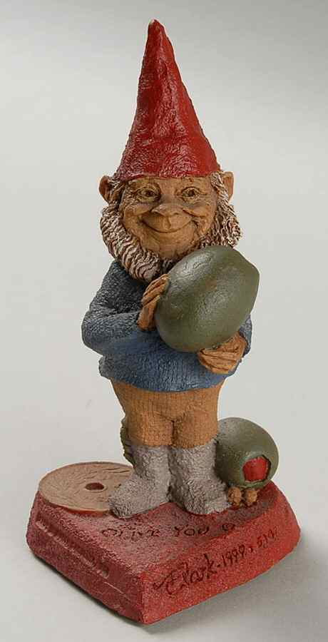 Tom Clark Gnomes Olive You - Nb795, No Box by Cairn Studios-1