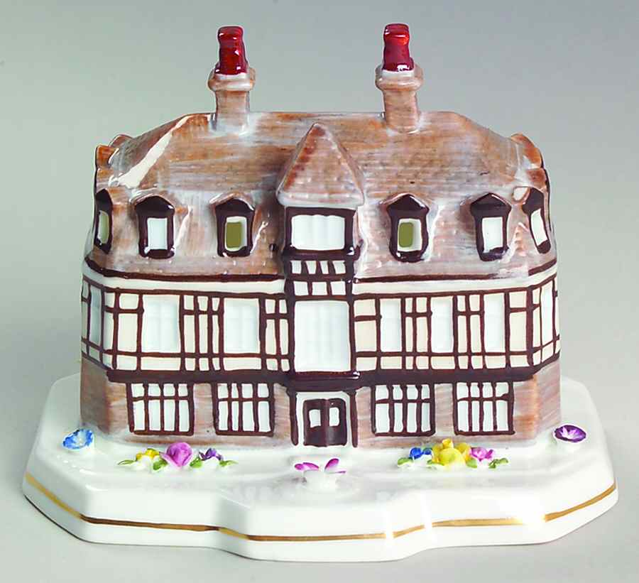 Coalport Cottages The Crown - Boxed by Coalport-1