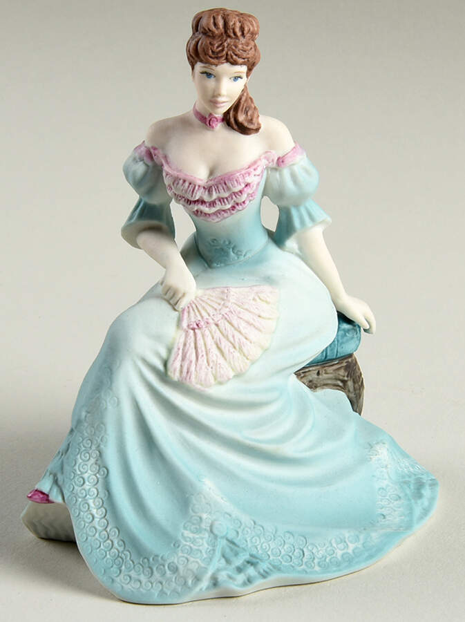 Beau Monde Beatrice - With Box by Coalport-1