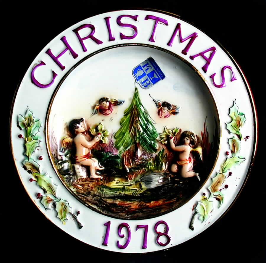 Capodimonte Christmas Plate Cherubs Decorating The Tree - Boxed by Capodimonte-1
