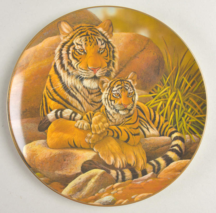 Vanishing Animals Asian Monarchs - No Box by California Porcelain-1