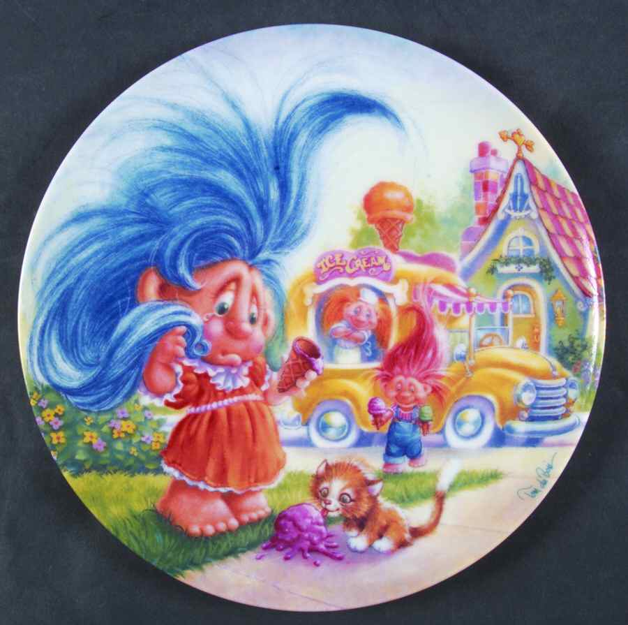 Trolls Wednesday's Troll - Boxed by Crestley-1