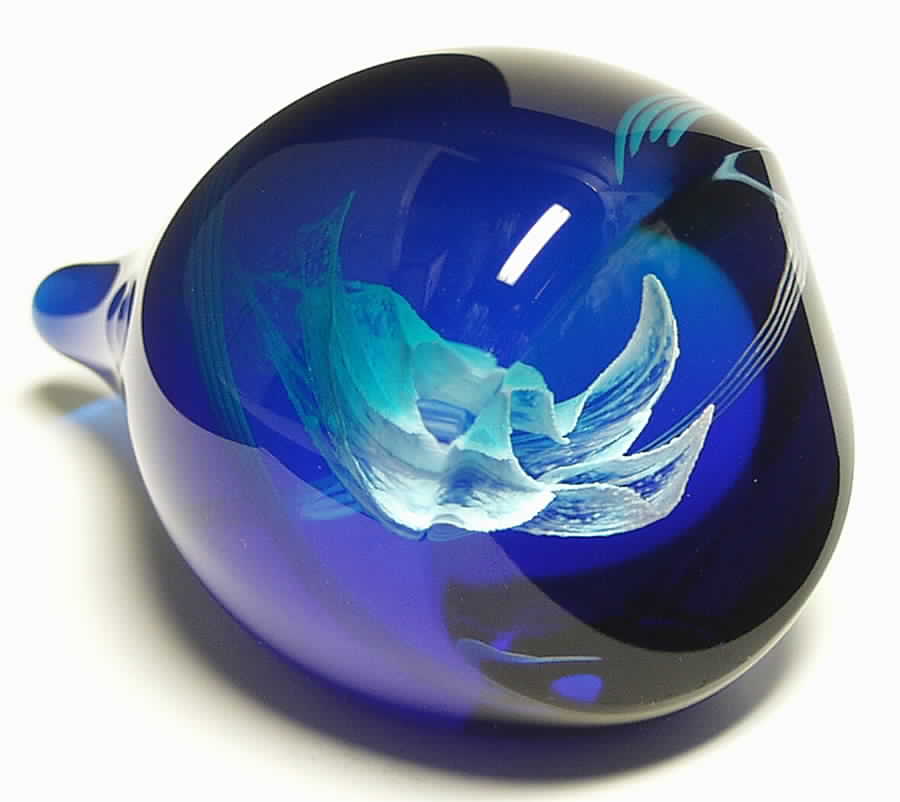 Caithness Paperweight Peace To The World - Boxed by Caithness-1