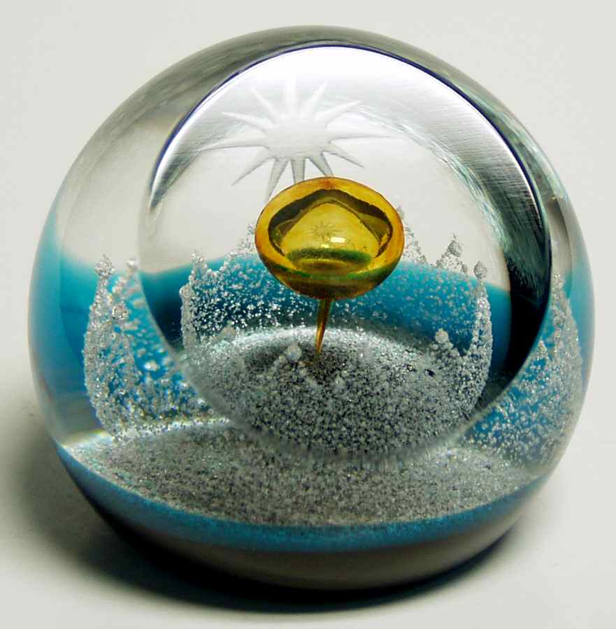 Caithness Paperweight We Three Kings-Gold - No Box by Caithness-1
