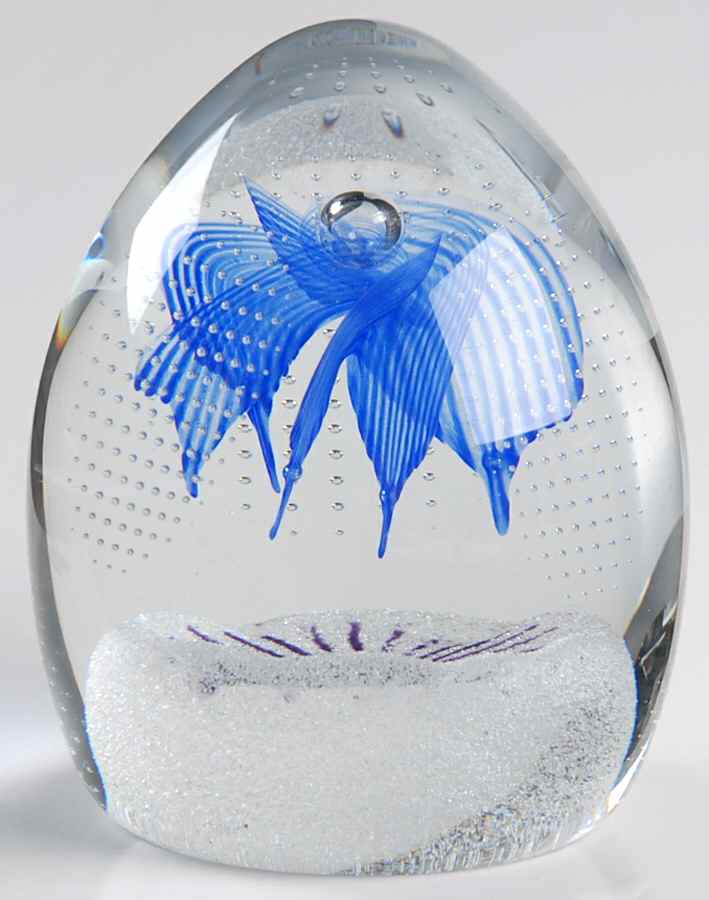 Caithness Paperweight Flirtation-Event Piece - Nb661, No Box by Caithness-1