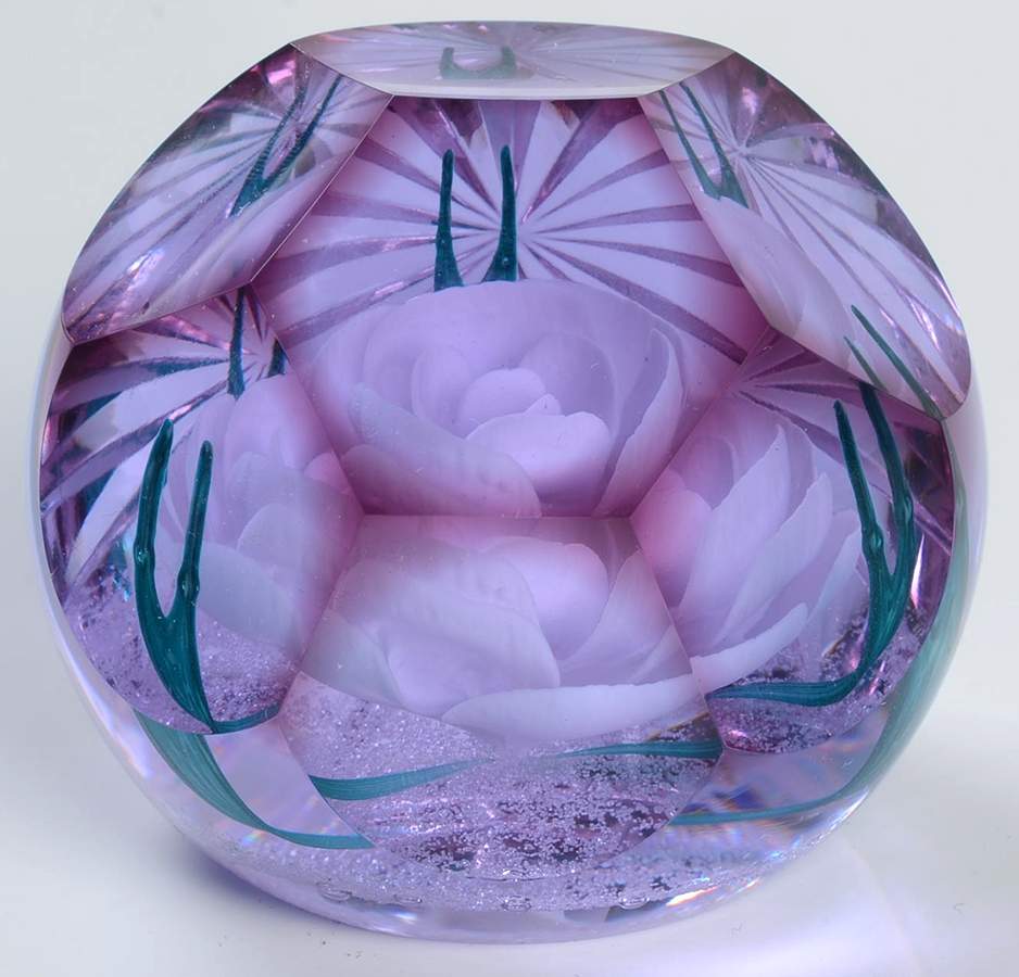 Caithness Paperweight Adoration - Nb753, No Box by Caithness-1