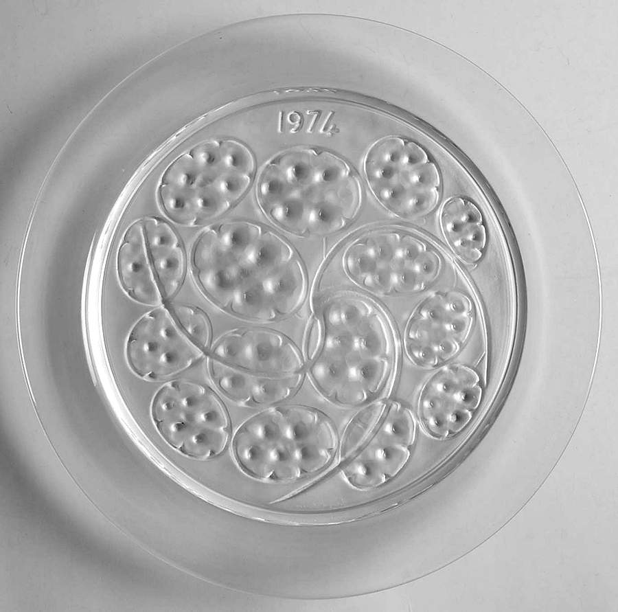 Lalique Annual Plate Sous D'Argent (Silver Pennies) - No Box by Lalique-1
