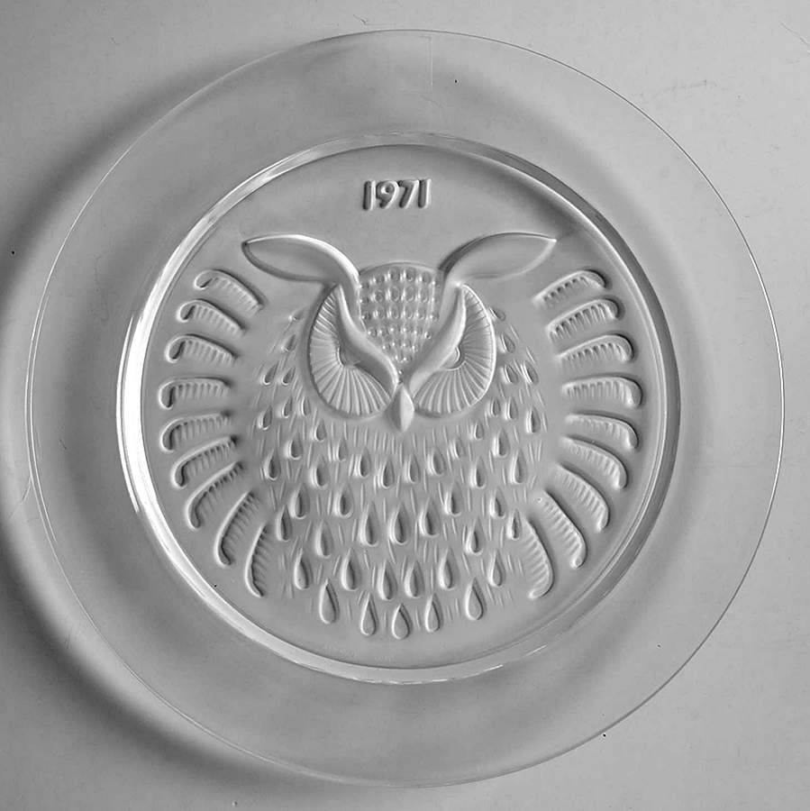 Lalique Annual Plate Hibou (Owl) - Boxed by Lalique-1