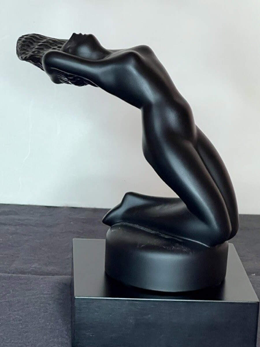 Nudes Chrysis - Black - Boxed by Lalique-1