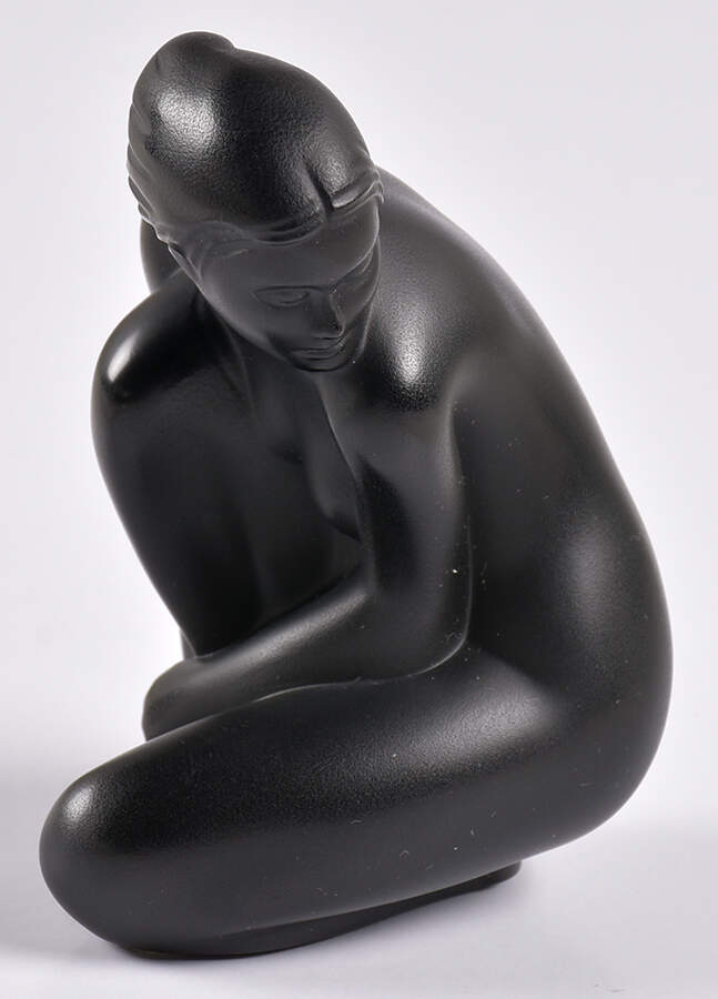 Nudes Venus Nude - Black Small - No Box by Lalique-1