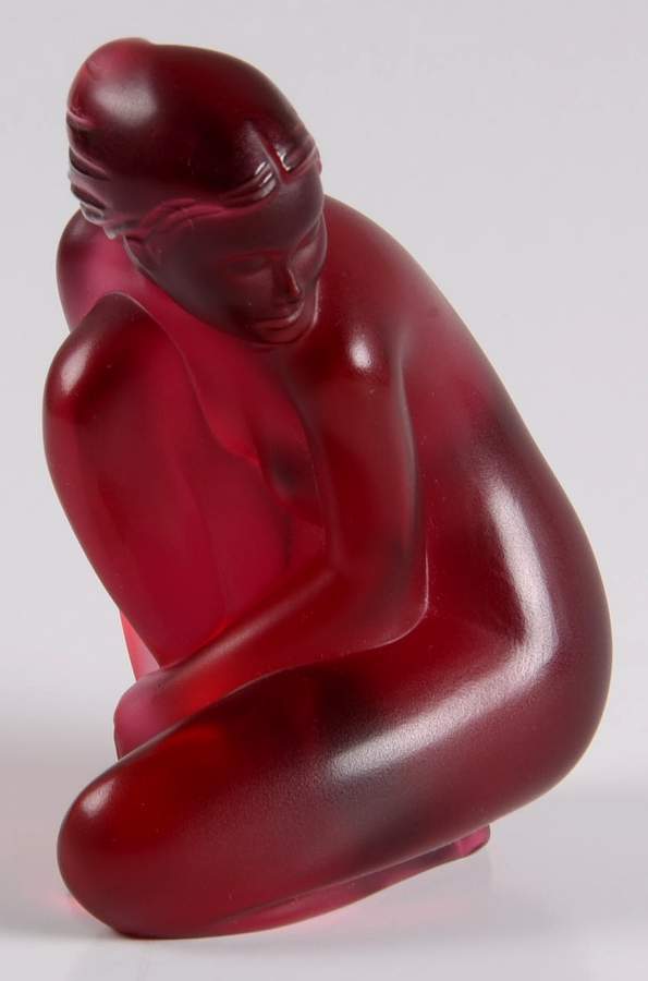 Nudes Venus Nude - Red Small - Boxed by Lalique-1