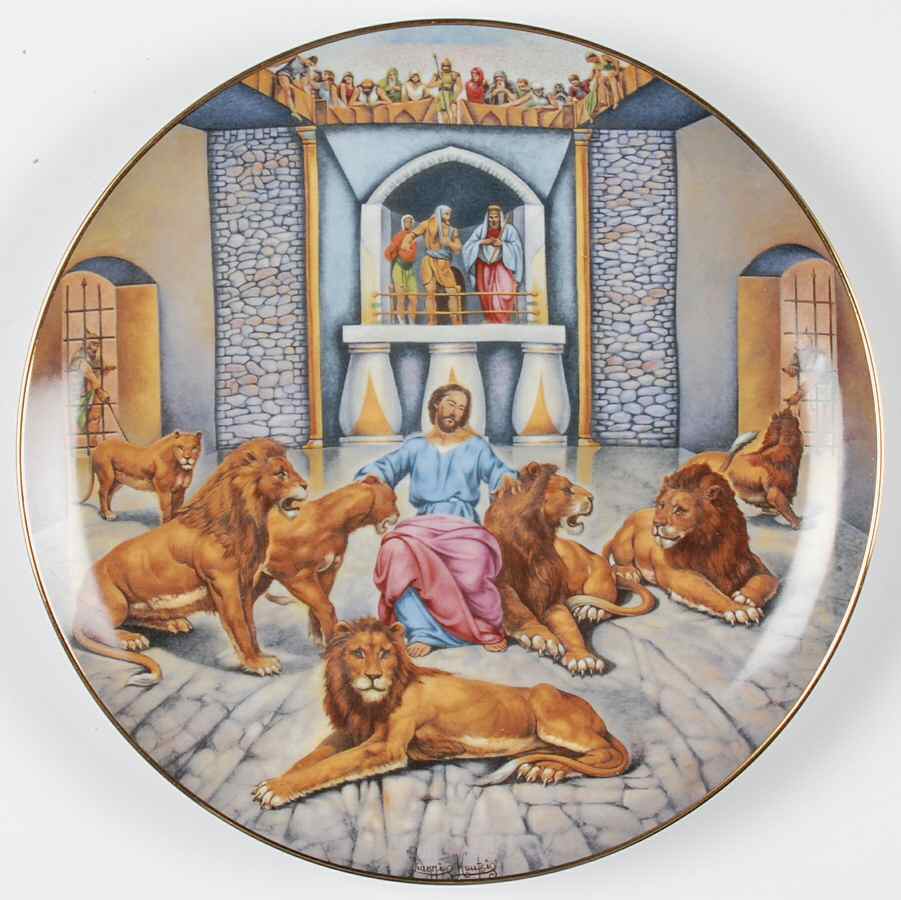 Courageous Few Daniel And The Lion - Boxed by Royal Cornwall-1