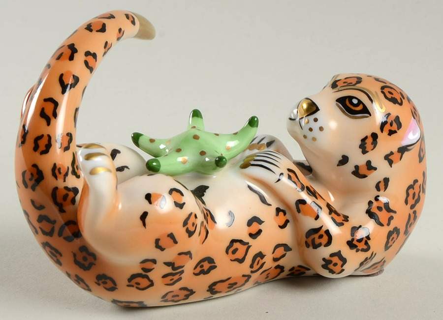 Lynn Chase Figurines & Giftware Otter With Leopard Spots - Boxed by Lynn Chase-1